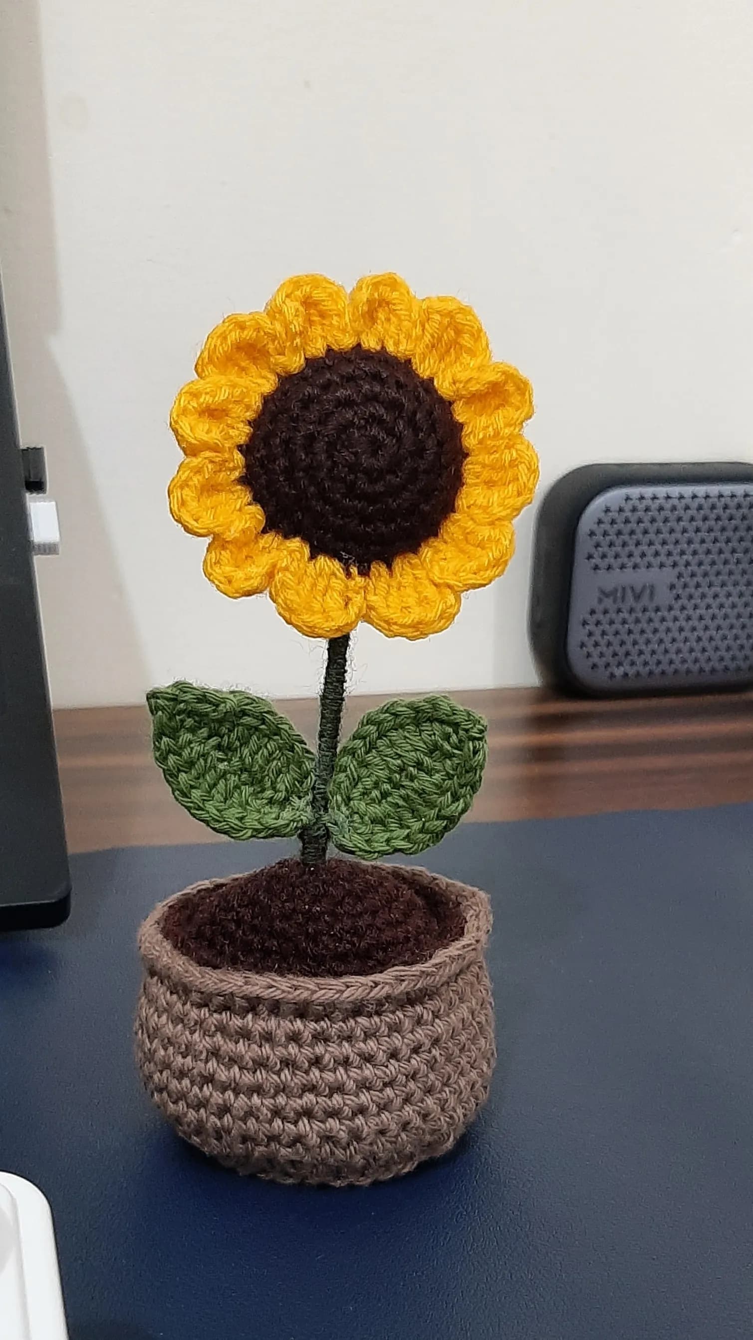 handmade crochet sunflower flower pot